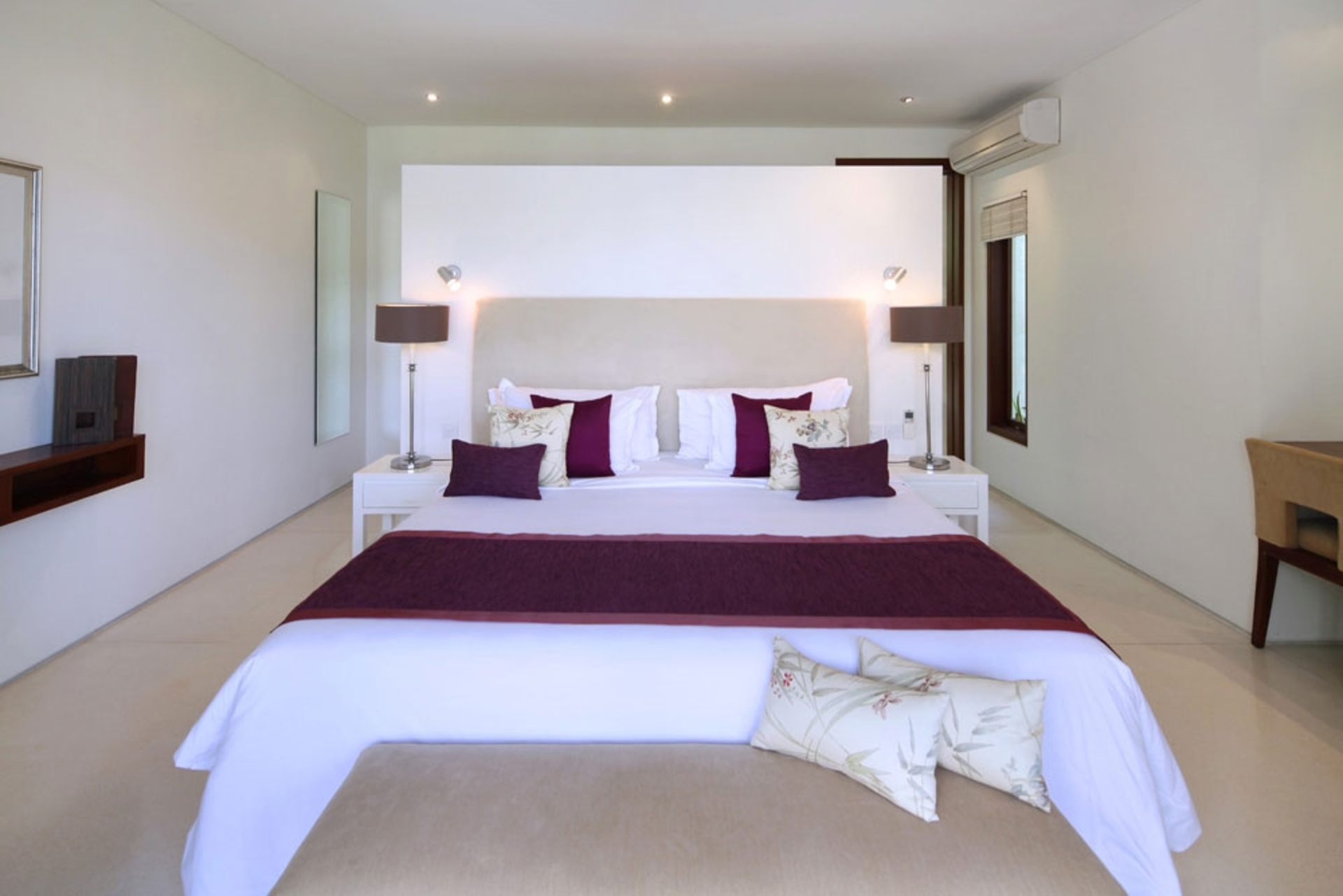 Escape to Your Dream Villa in Canggu’s Exclusive Oasis 1000