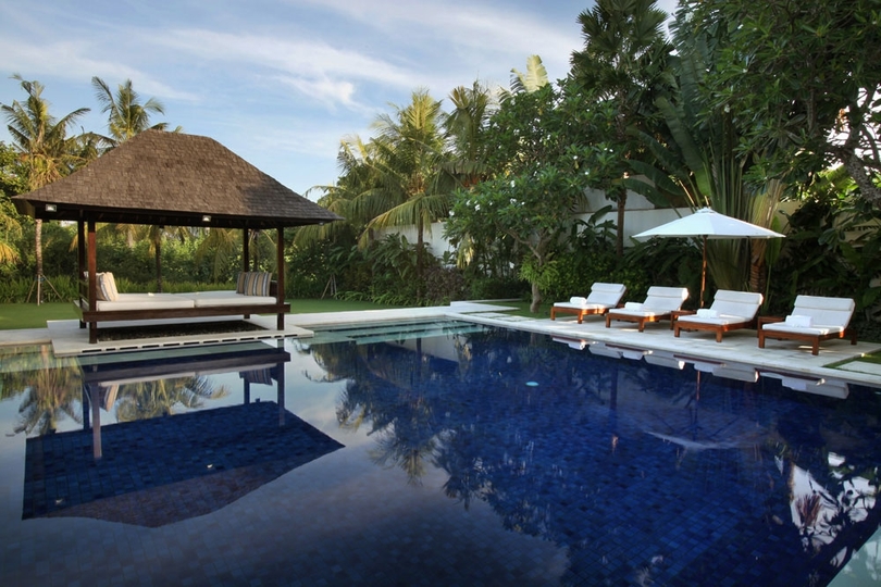 Escape to Your Dream Villa in Canggu’s Exclusive Oasis 1000