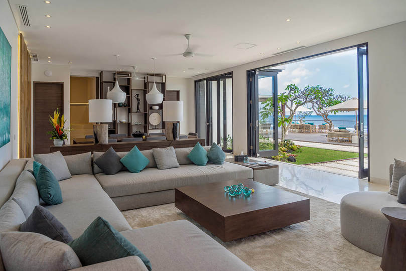 Ultimate 5-Star Hideaway with Ocean Views – Bali Villa 1027