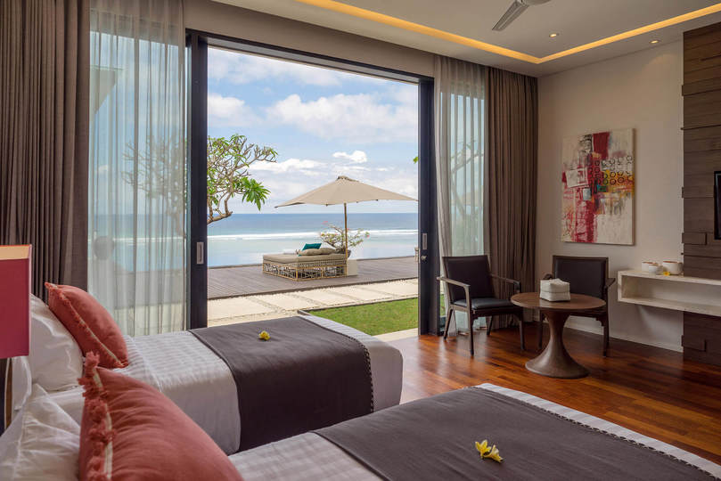 Ultimate 5-Star Hideaway with Ocean Views – Bali Villa 1027