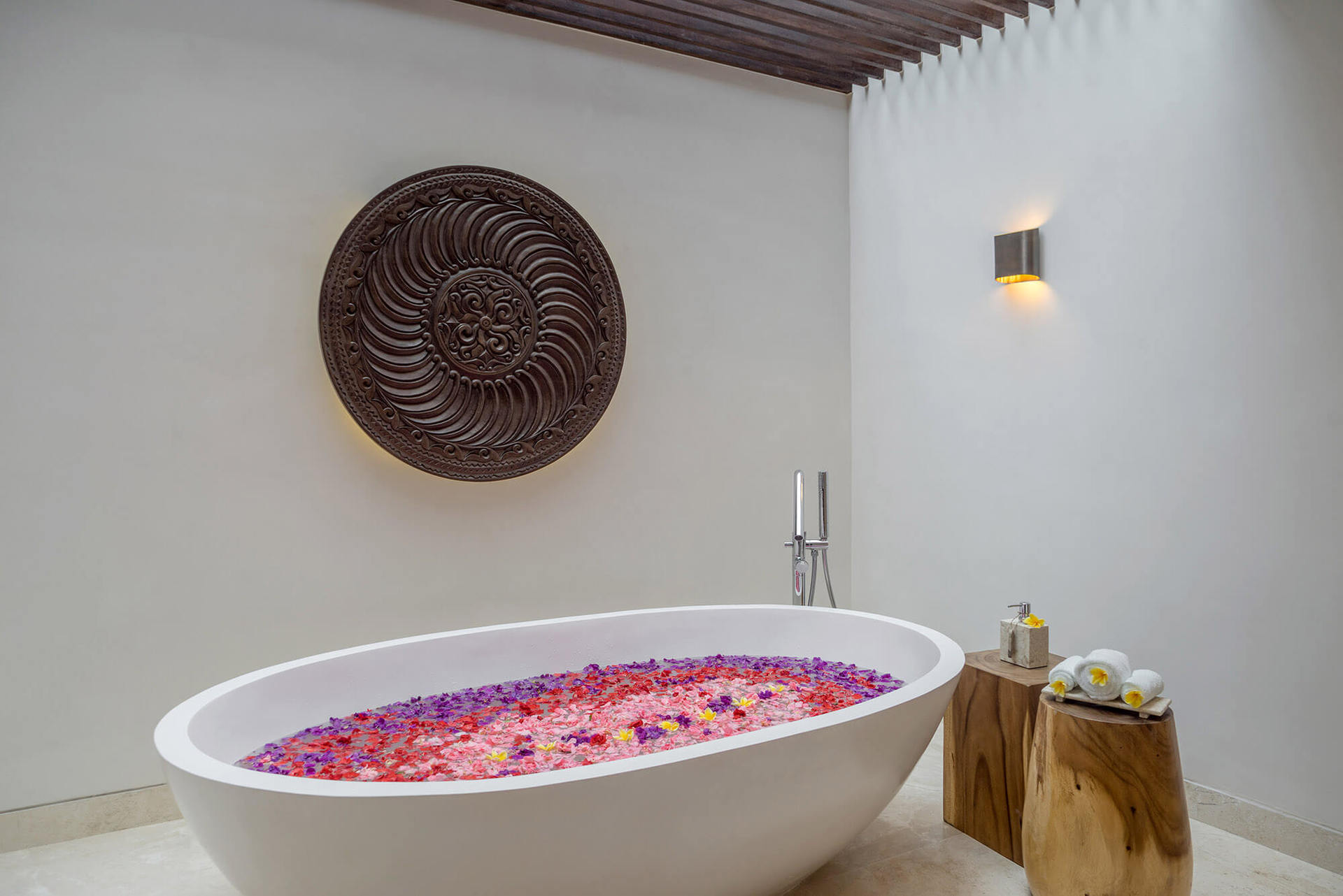 Ultimate 5-Star Hideaway with Ocean Views – Bali Villa 1027