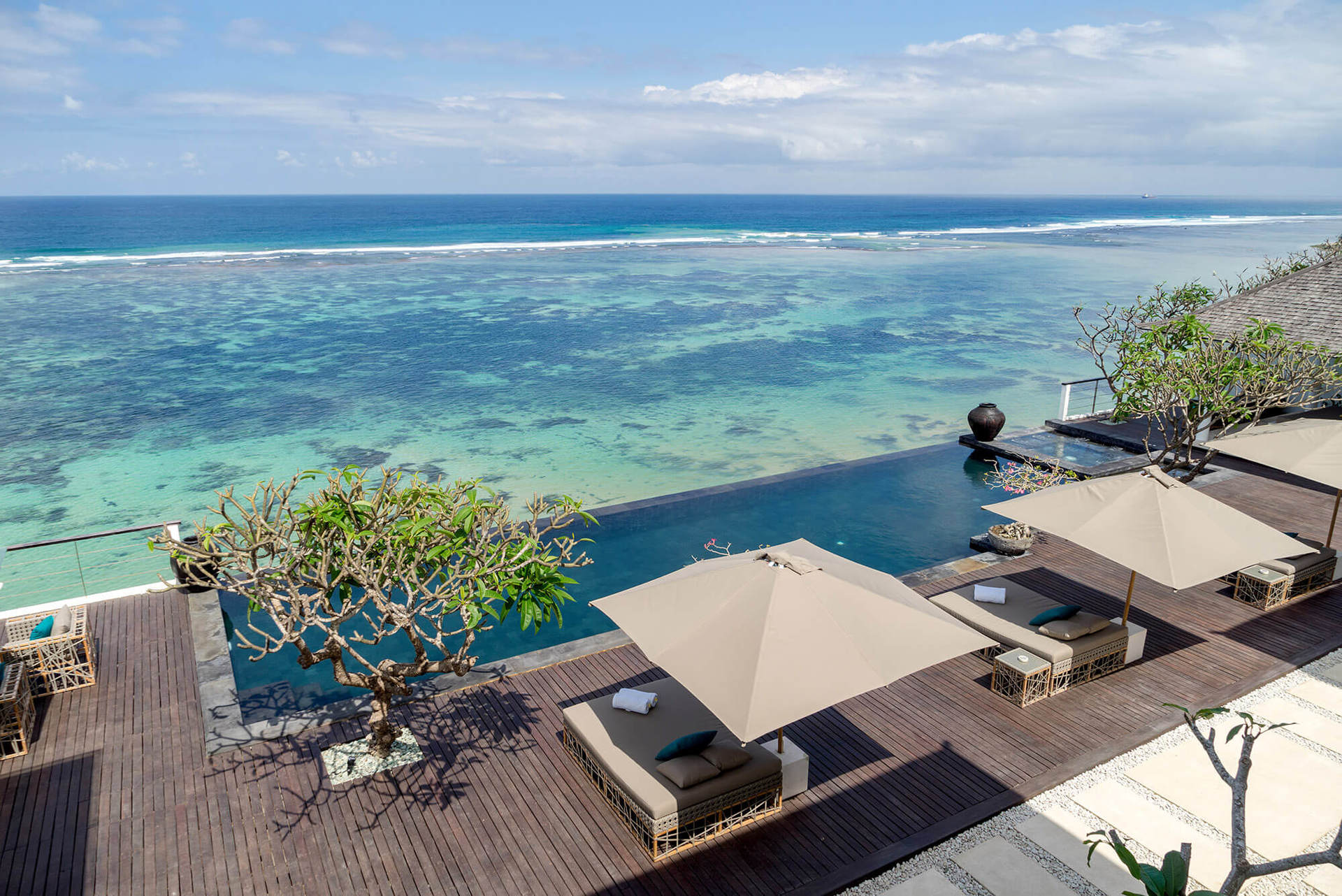Ultimate 5-Star Hideaway with Ocean Views – Bali Villa 1027