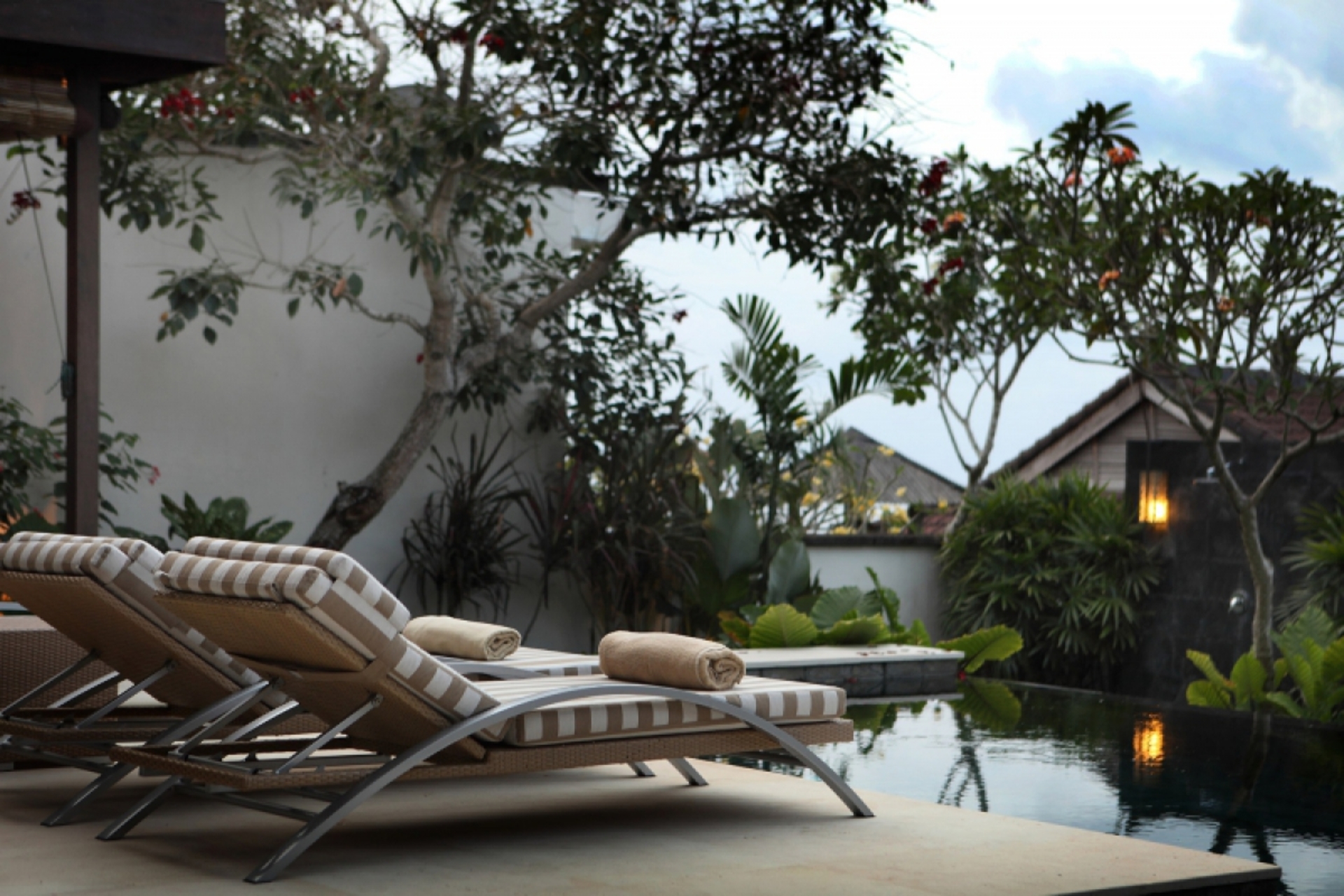 Elegant Cliffside Villa with Breathtaking Views – Bali Villa 1031