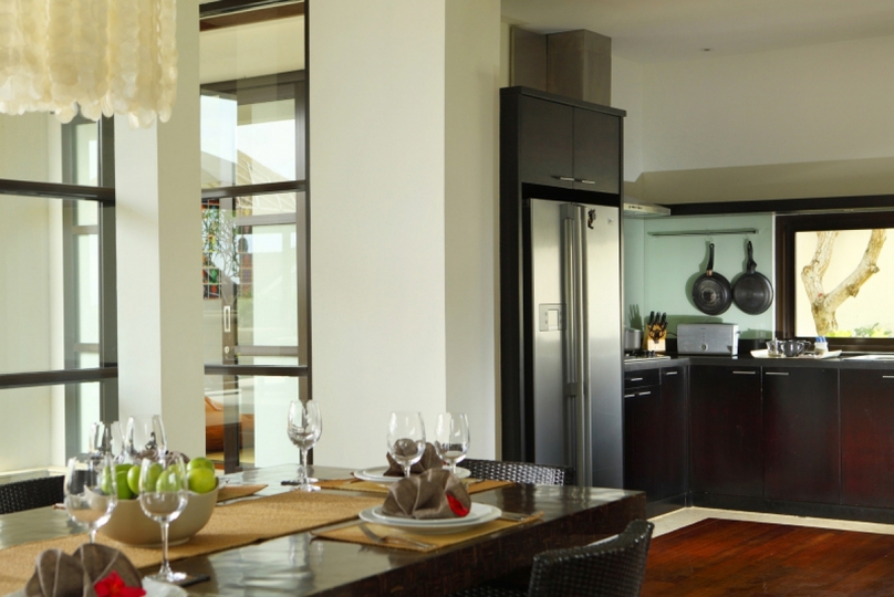 Elegant Cliffside Villa with Breathtaking Views – Bali Villa 1031