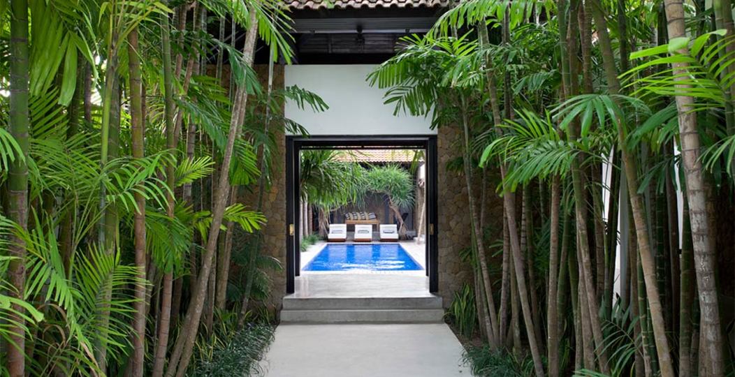 Luxury 5-Star Villa Steps from Echo Beach, Bali 1040