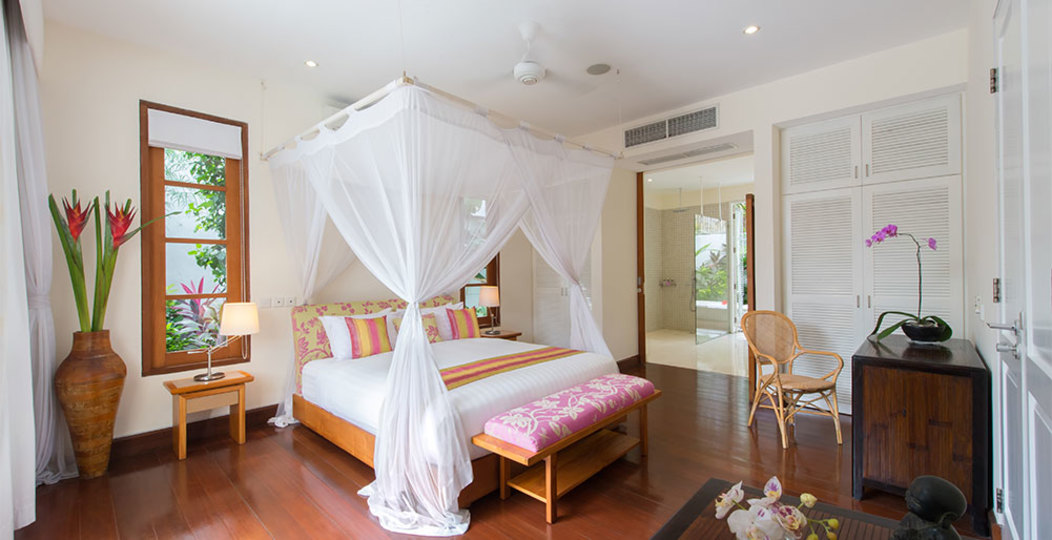 Lush Escapes by the Ocean – Bali Villa 1064