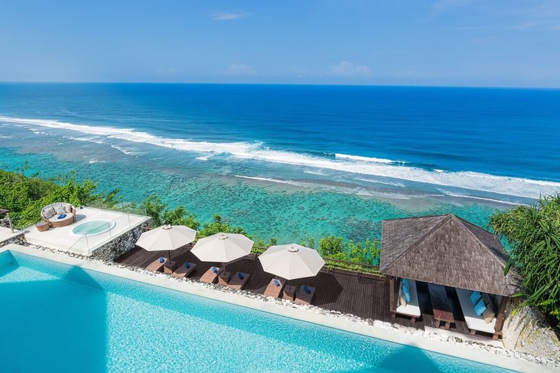 Cliffside Retreat with Pool & Ocean Views – Bali Villa 1065