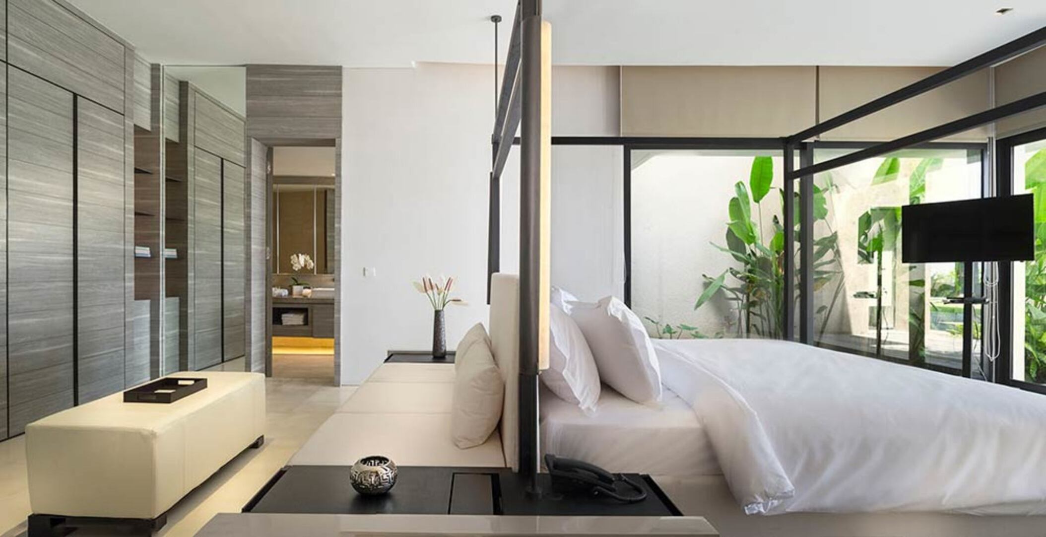 Exclusive Cliffside Retreat – Bali Villa 1083