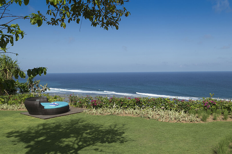 Serenity Above the Surfline – Bali Villa 1089