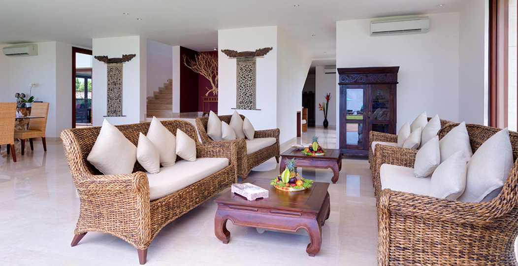 Secluded Elegance with Ocean Views – Bali Villa 1090