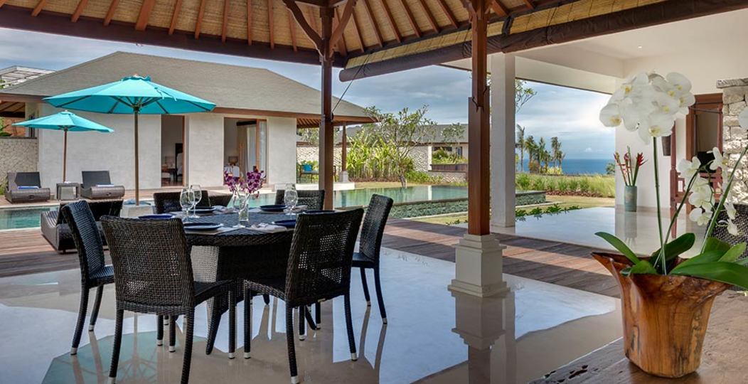 Clifftop Bliss with a Private Pool – Villa Maria 1107