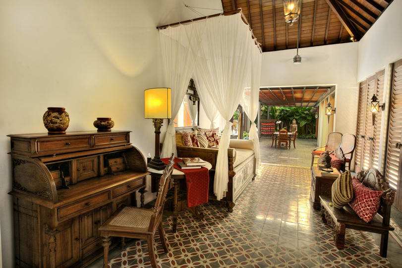 Serene luxury in lush gardens, Bali Villa 1124