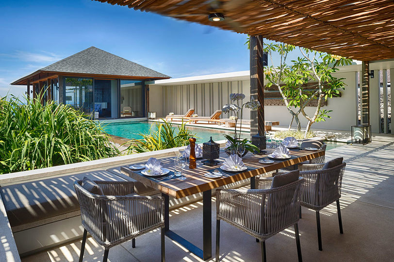 Experience Ultimate Luxury by the Beach, Bali Villa 1129