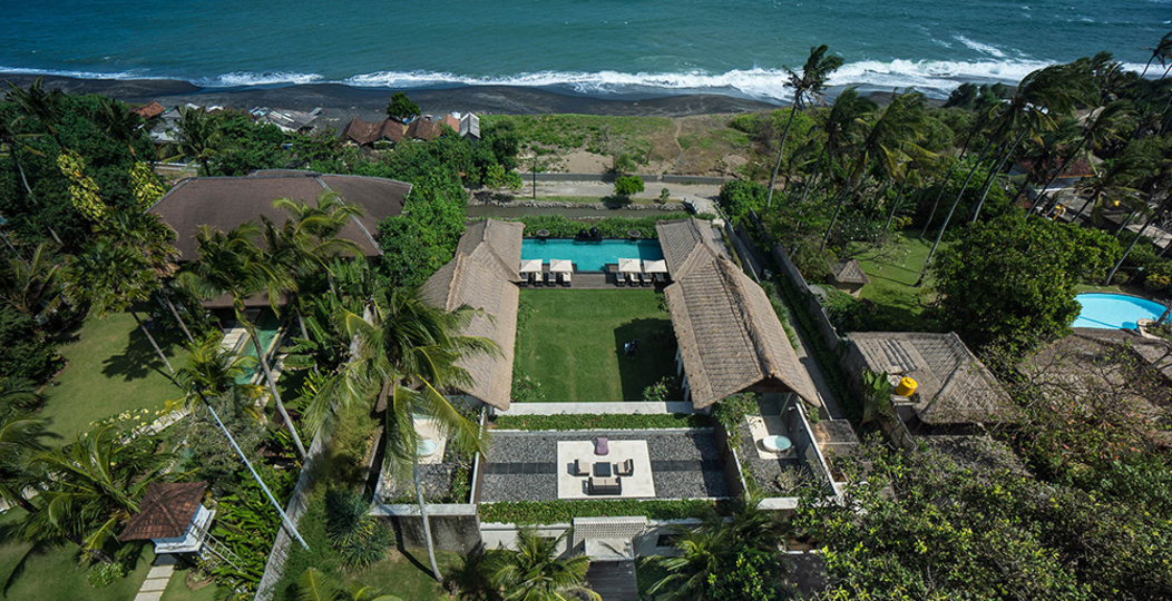 Rent a Luxury Villa in Bali Close to the Beach, Bali Villa 1130