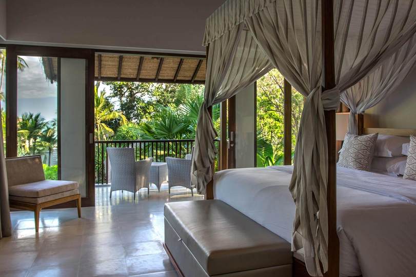 Rent a Luxury Villa in Bali Close to the Beach, Bali Villa 1130