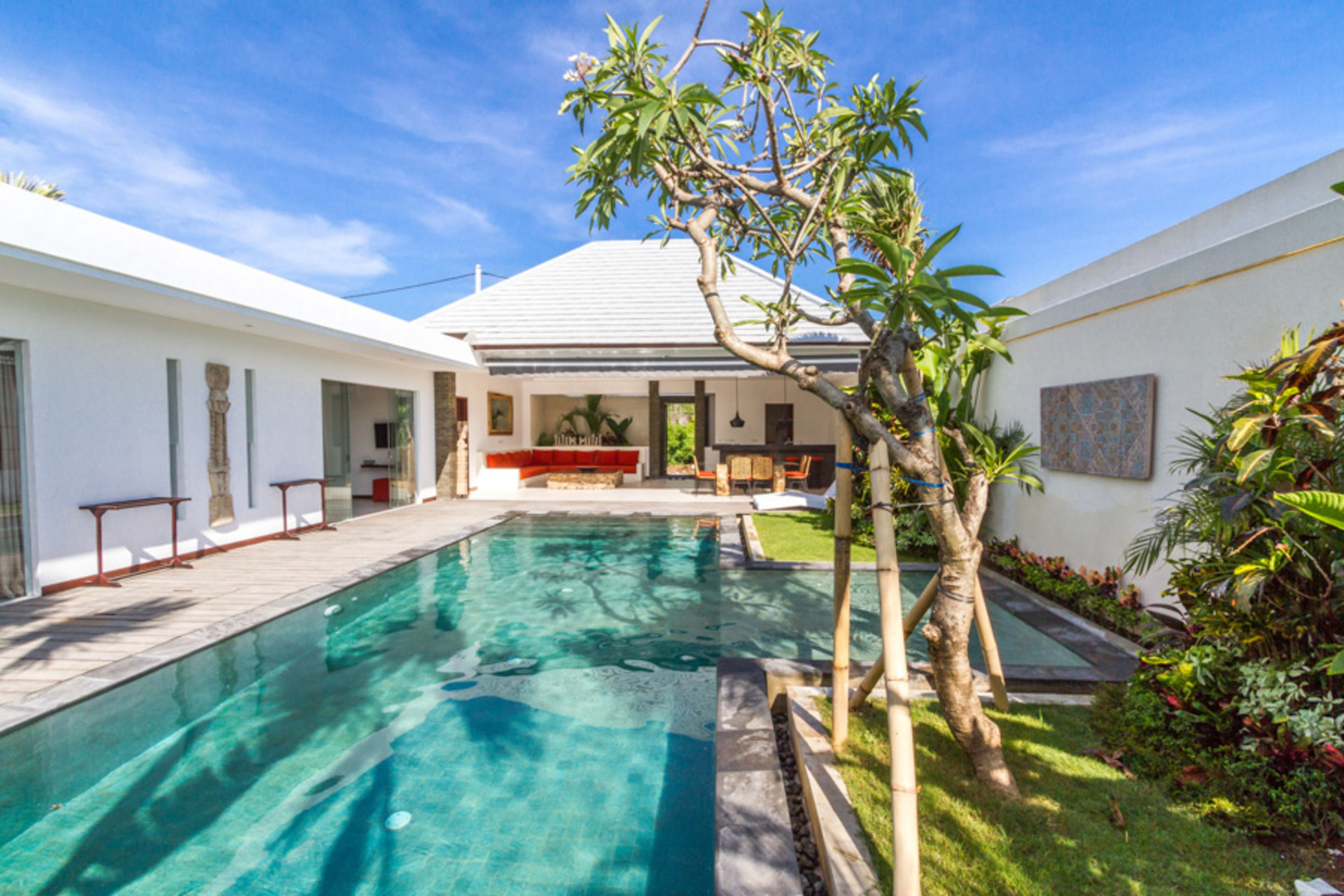 5 Star Private Villa in Seminyak at an Affordable Rate, Bali Villa 1155