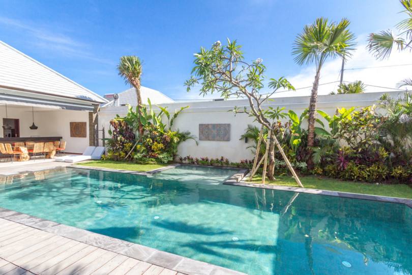 5 Star Private Villa in Seminyak at an Affordable Rate, Bali Villa 1155