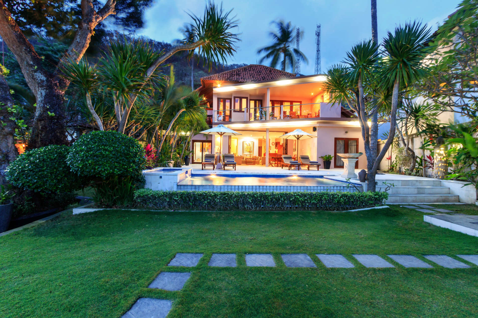 Luxury 5 Star Villa in Bali, Bali Villa 2002