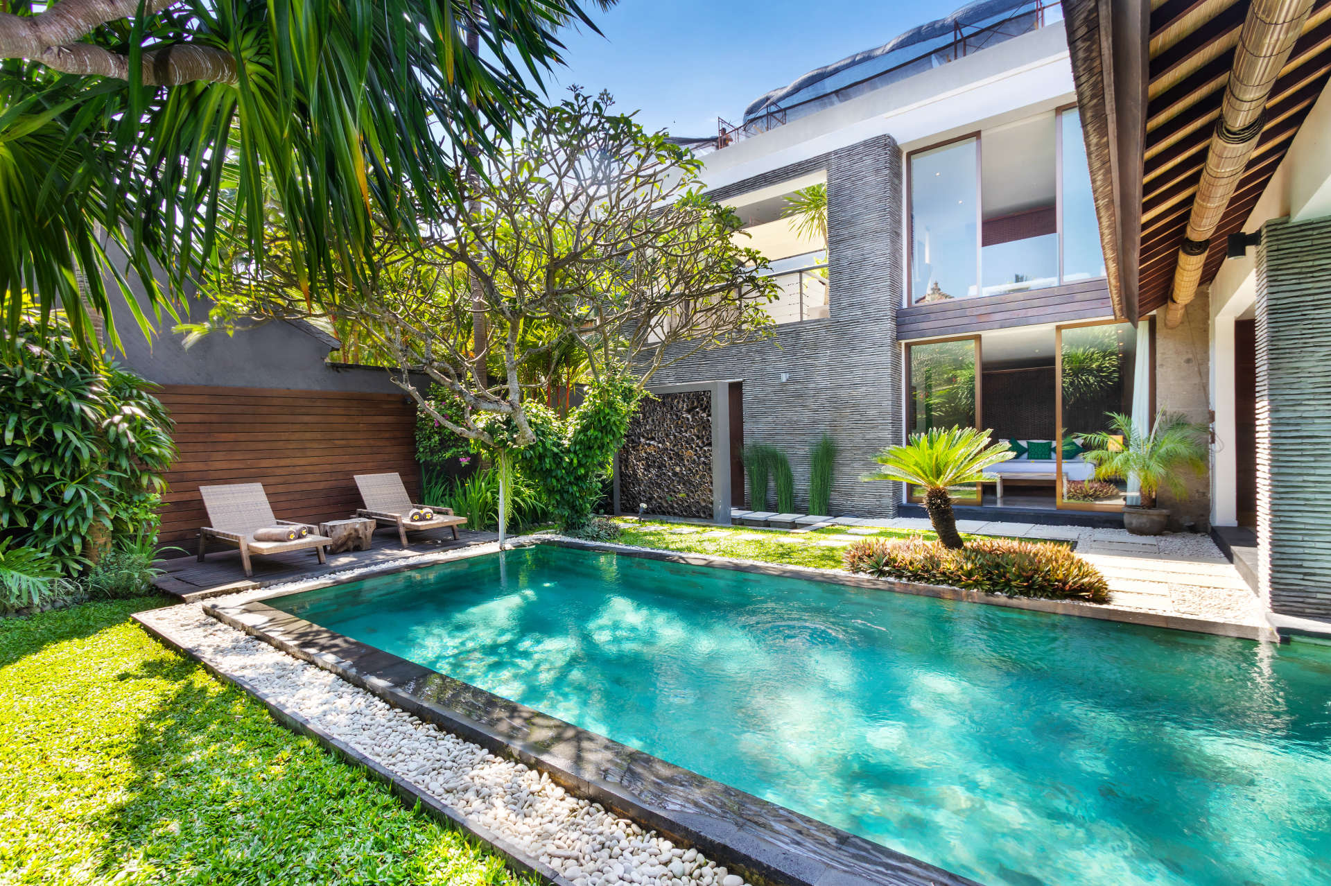 Beautiful 5 Star Holiday Villa in a Prime Location in Seminyak, Book Early to Secure Your Dates, Villa Bali 2026