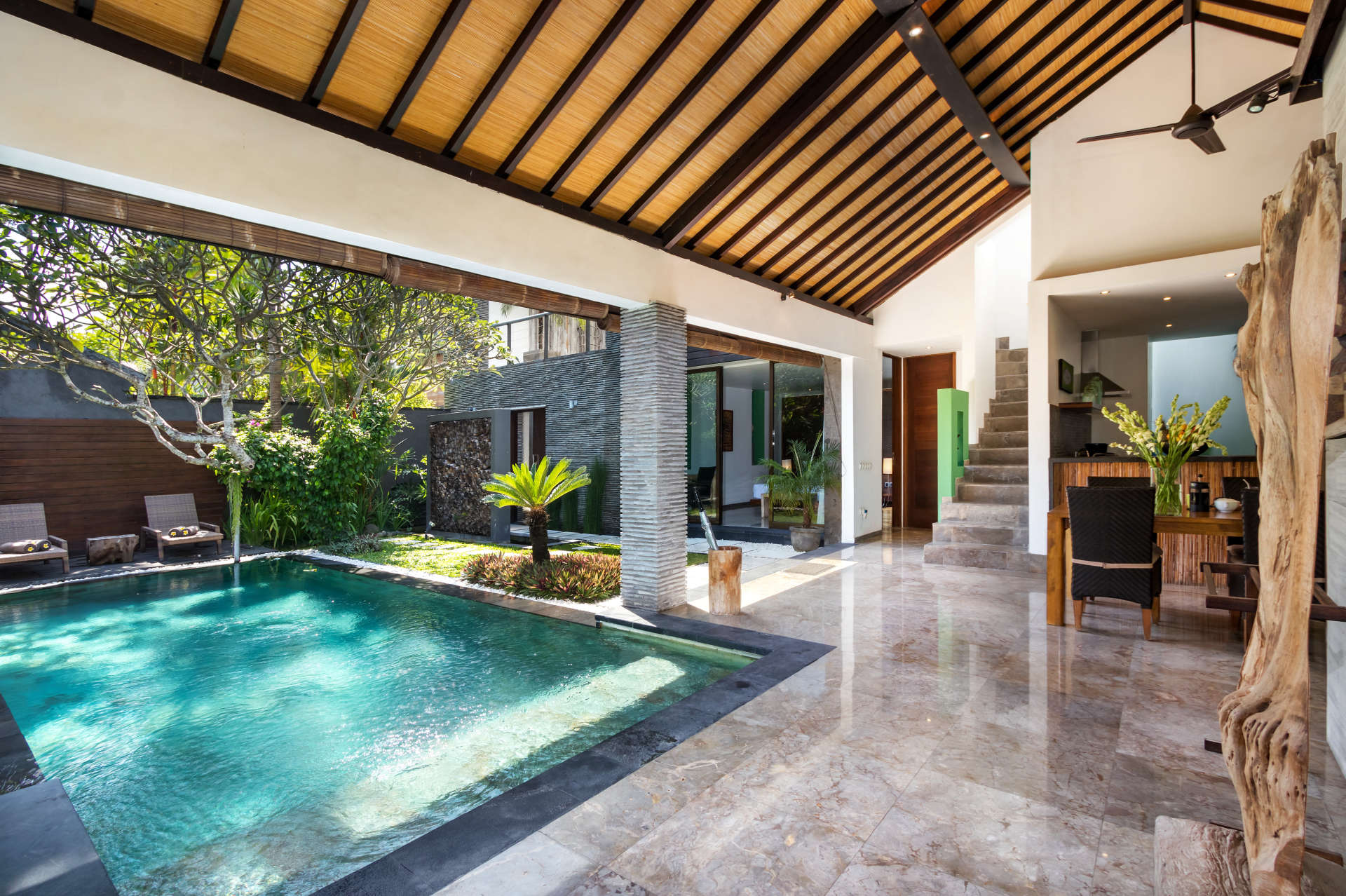 Beautiful 5 Star Holiday Villa in a Prime Location in Seminyak, Book Early to Secure Your Dates, Villa Bali 2026
