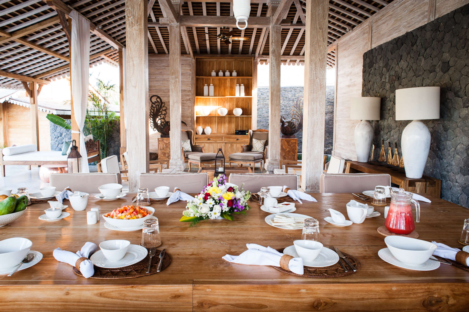 Luxury 12 Bedroom Villa with Private Pool, Bali Villa 2027