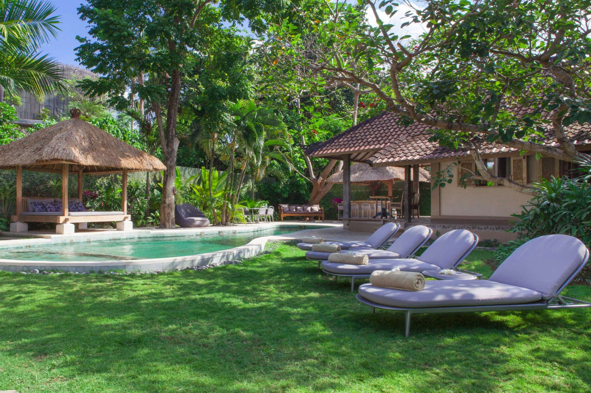5 Star Villa for Rent in Bali, Bali Villa 2047
