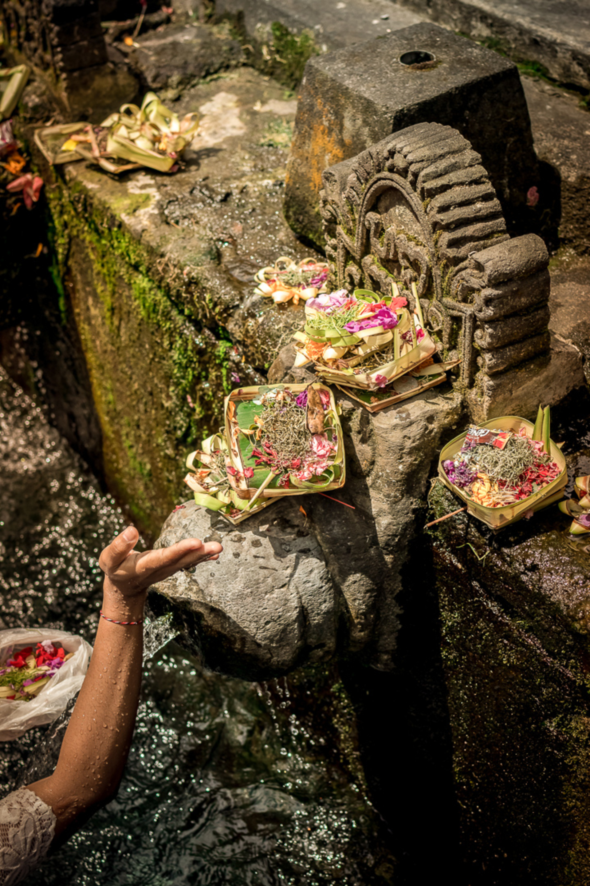 Rent a Luxury Villa in Bali Close to the Beach, Bali Villa 2054