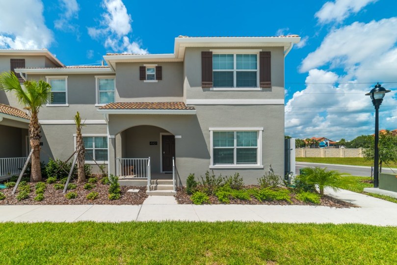 At Last You and Your Family can Rent a Luxury Home on Storey Lake Resort with a Private Pool, Townhome Orlando 1002