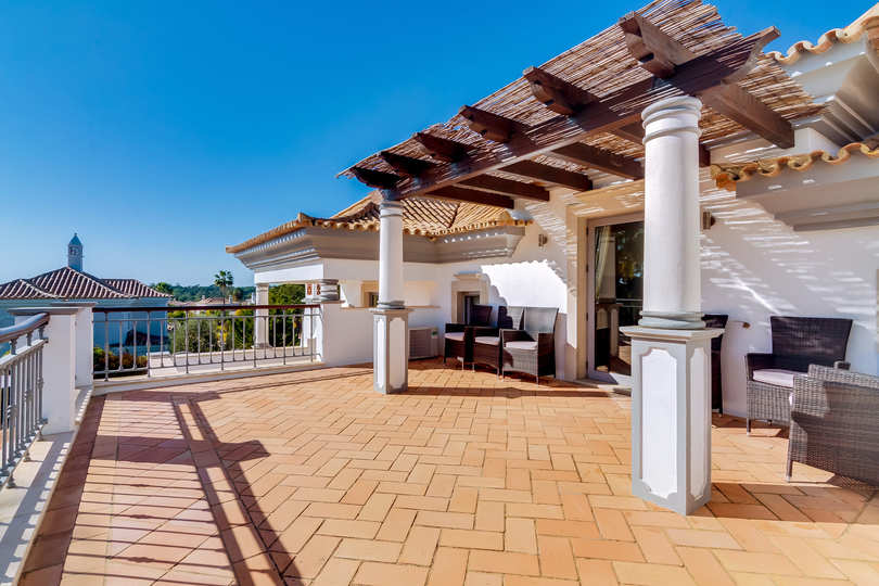 5 Star Villa Hibiscus - Quinta Verde Retreat