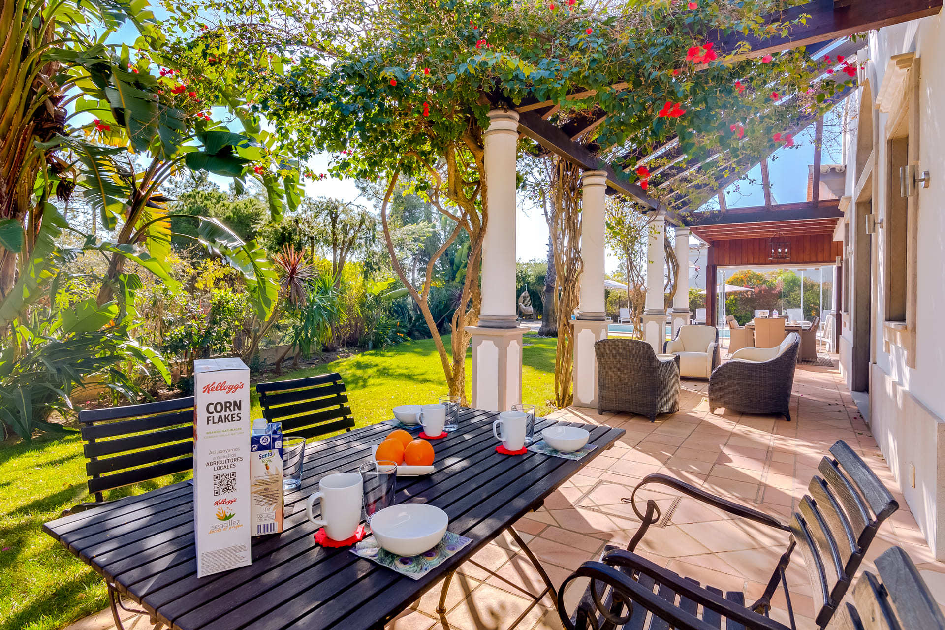 5 Star Villa Hibiscus - Quinta Verde Retreat