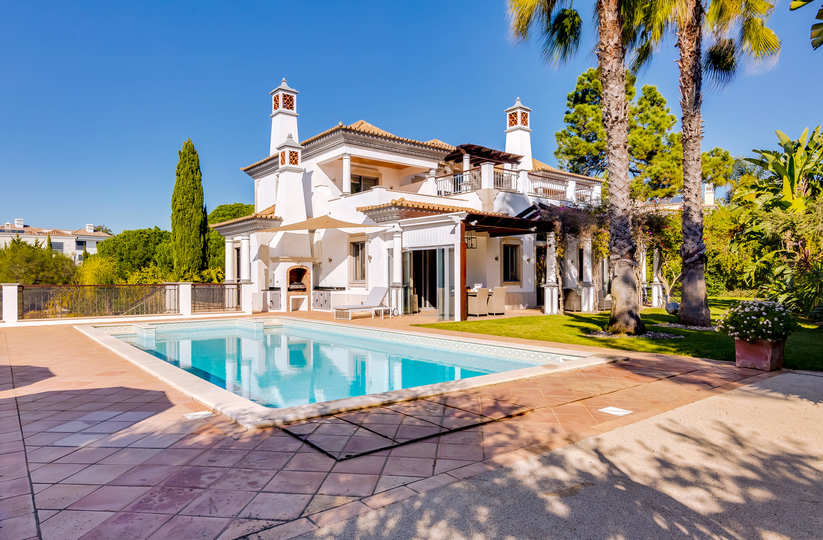 5 Star Villa Hibiscus - Quinta Verde Retreat