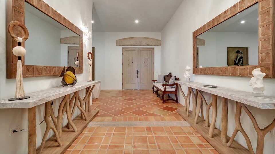 Picture Relaxing Beside Your Private Pool in Cabo San Lucas Reading Your Favourite Book, Cabo San Lucas Villa 1028