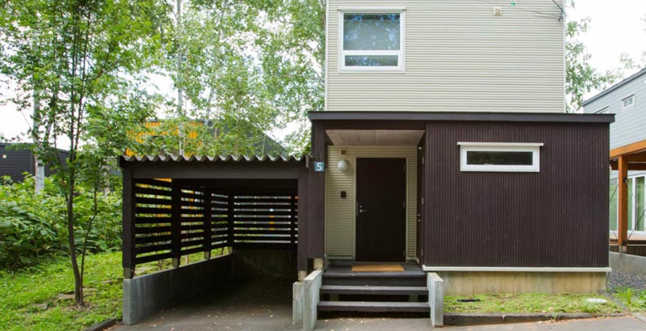 Ultimate 3 Bedroom Vacation Chalet close to Ski Resort, Niseko Chalet 1012