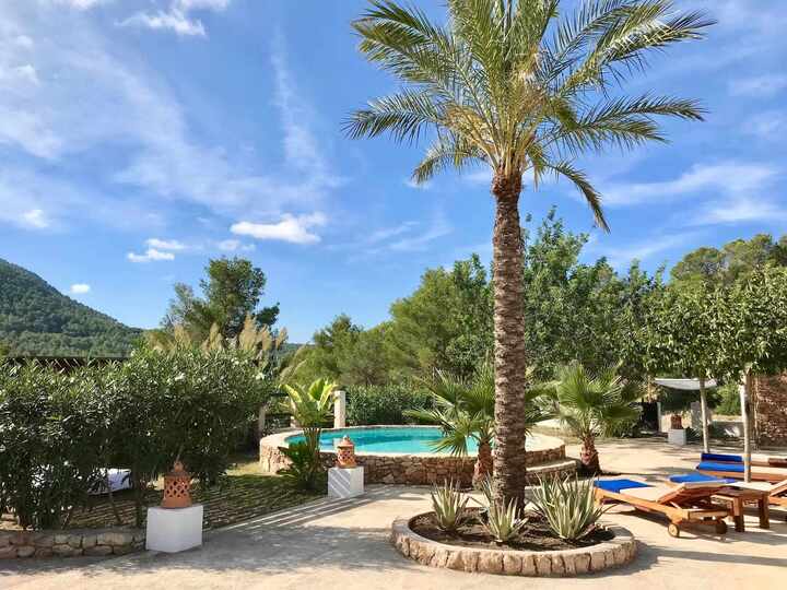 5 Star Villa La Verna Grande – An Elegant Ibiza Hideaway
