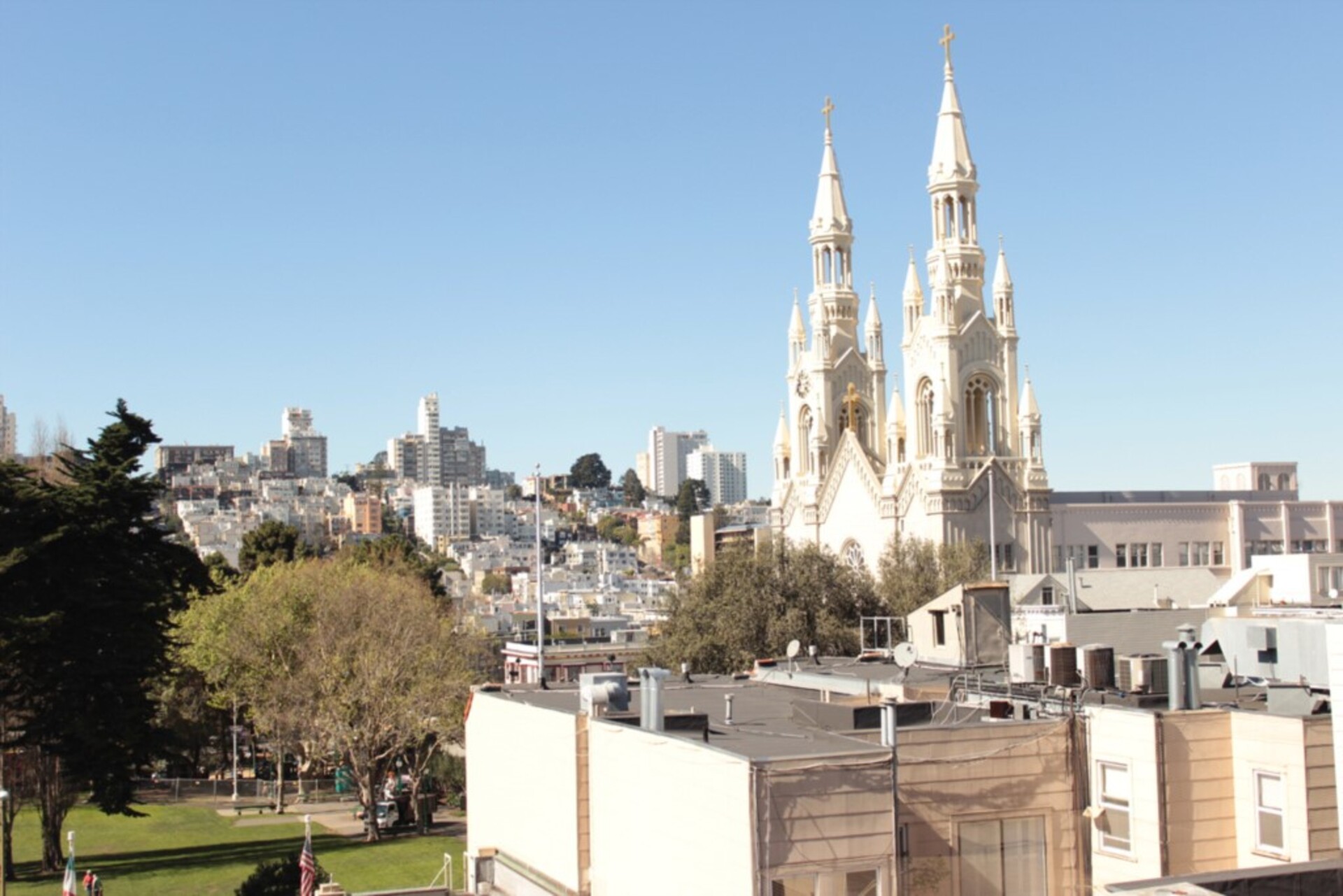 Rent this Luxury Apartment in Prime Location, San Francisco Apartment 1022