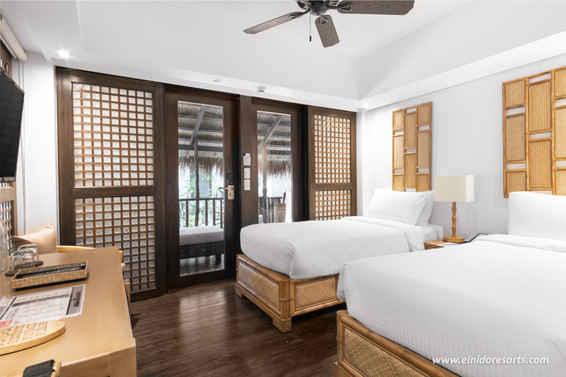 Beautiful 5 Star Water Cottage with Sea Views on Miniloc Island Resort, El Nido Cottage 1006