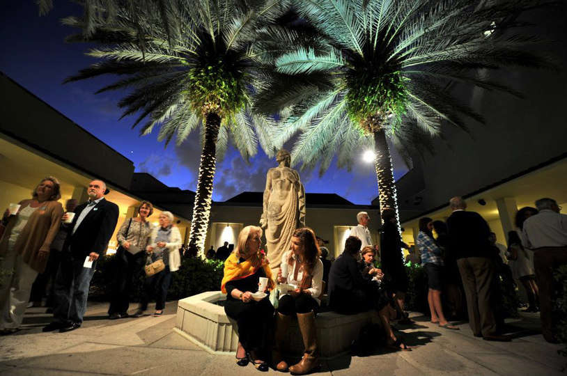 Picture Renting This Beautiful 4 Bedroom Cottage in West Palm Beach, West Palm Beach Cottage 1856