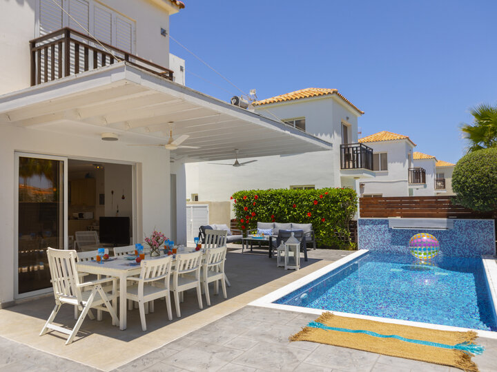 The Ultimate Guide to Renting Your Luxury 3 Bedroom Villa close to the Beach, Protaras Villa 1461