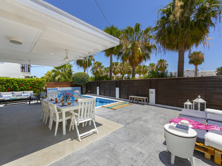 The Ultimate Guide to Renting Your Luxury 3 Bedroom Villa close to the Beach, Protaras Villa 1461