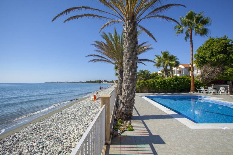 Imagine Your Family Renting This Luxury Beachfront Villa, Larnaca Villa 1399