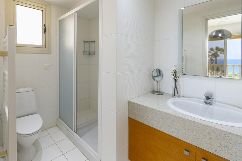 You and Your Family will Love this 5 Star Beachfront Villa, Protaras Villa 1536