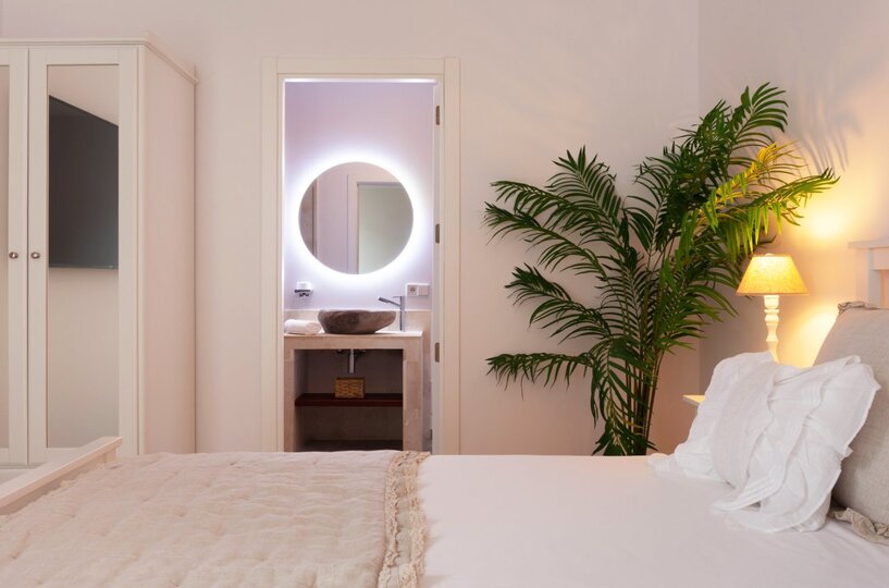 Exclusive Holiday Villa with Private Pool, Balearic Islands Villa 1481