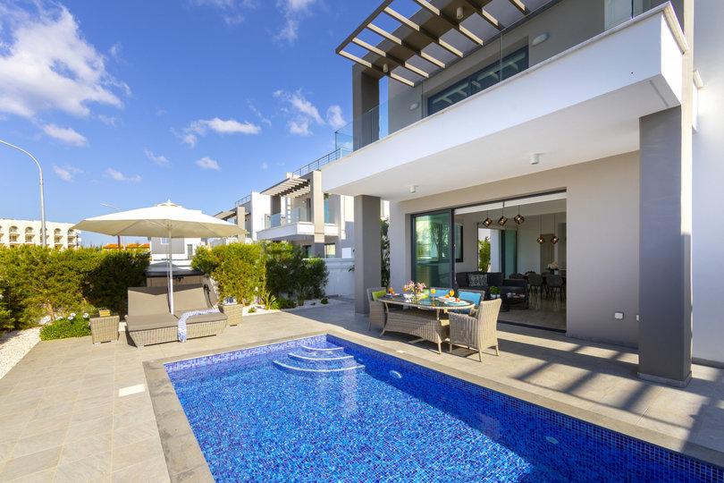 The Secret to Enjoying Your 5 Star Villa close to the Beach, Protaras Villa 1323
