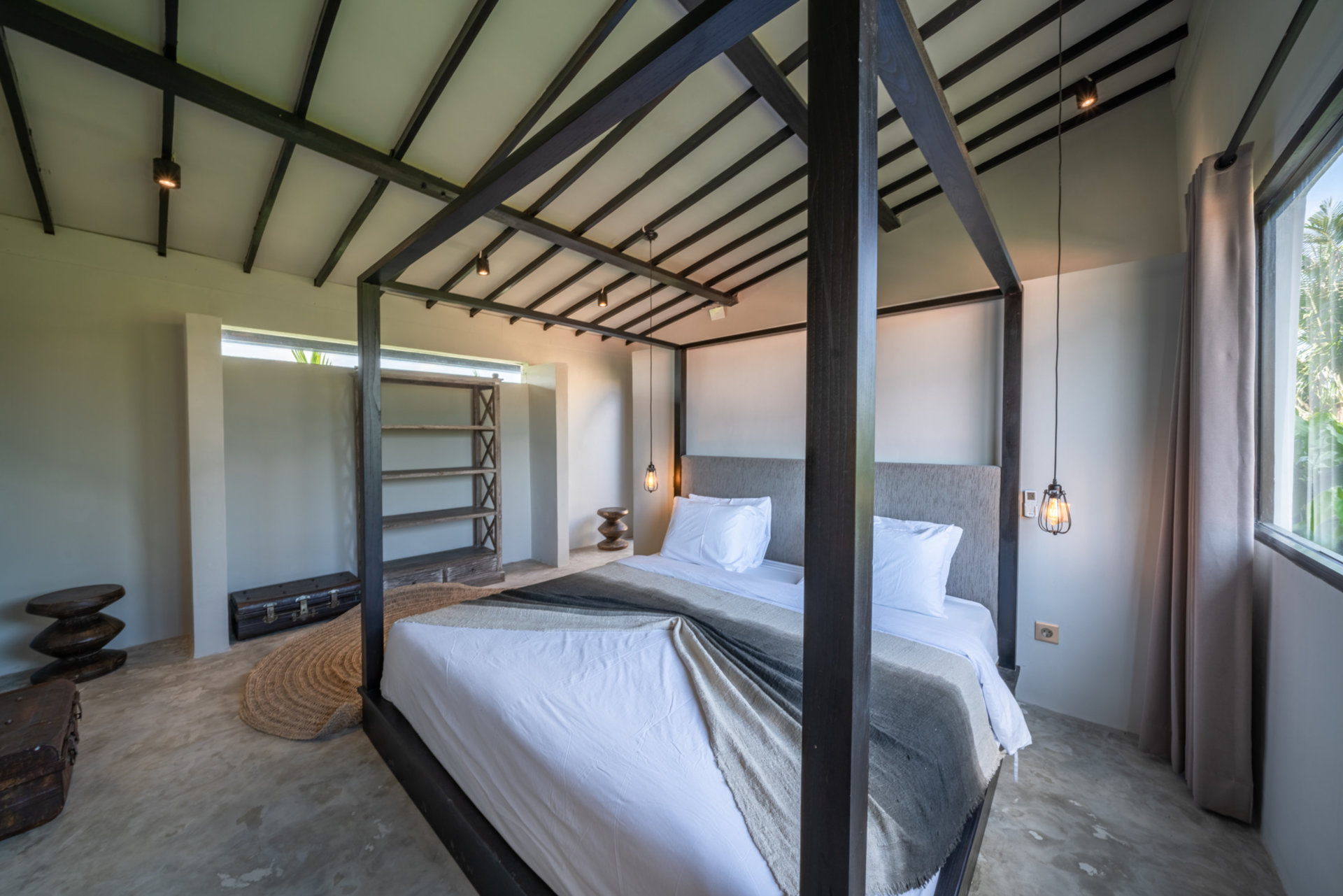 Luxury 4-Bedroom Holiday Rental Near Berawa Beach, Bali Villa 2094