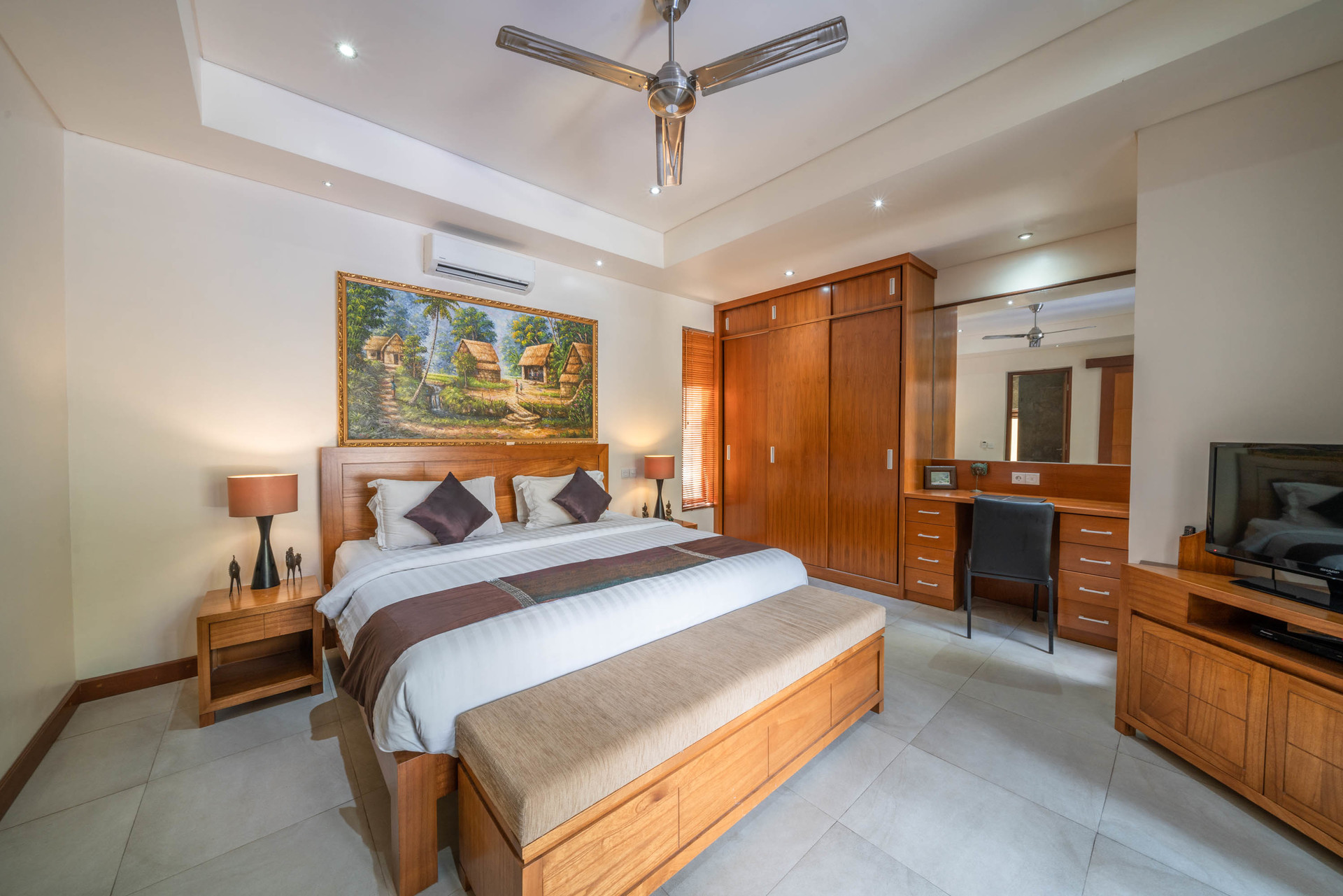 Imagine Your Family Renting a Luxury 3 Bedroom Holiday Villa Close to Kabupaten Badung Double Six Beach, Bali Villa 2105