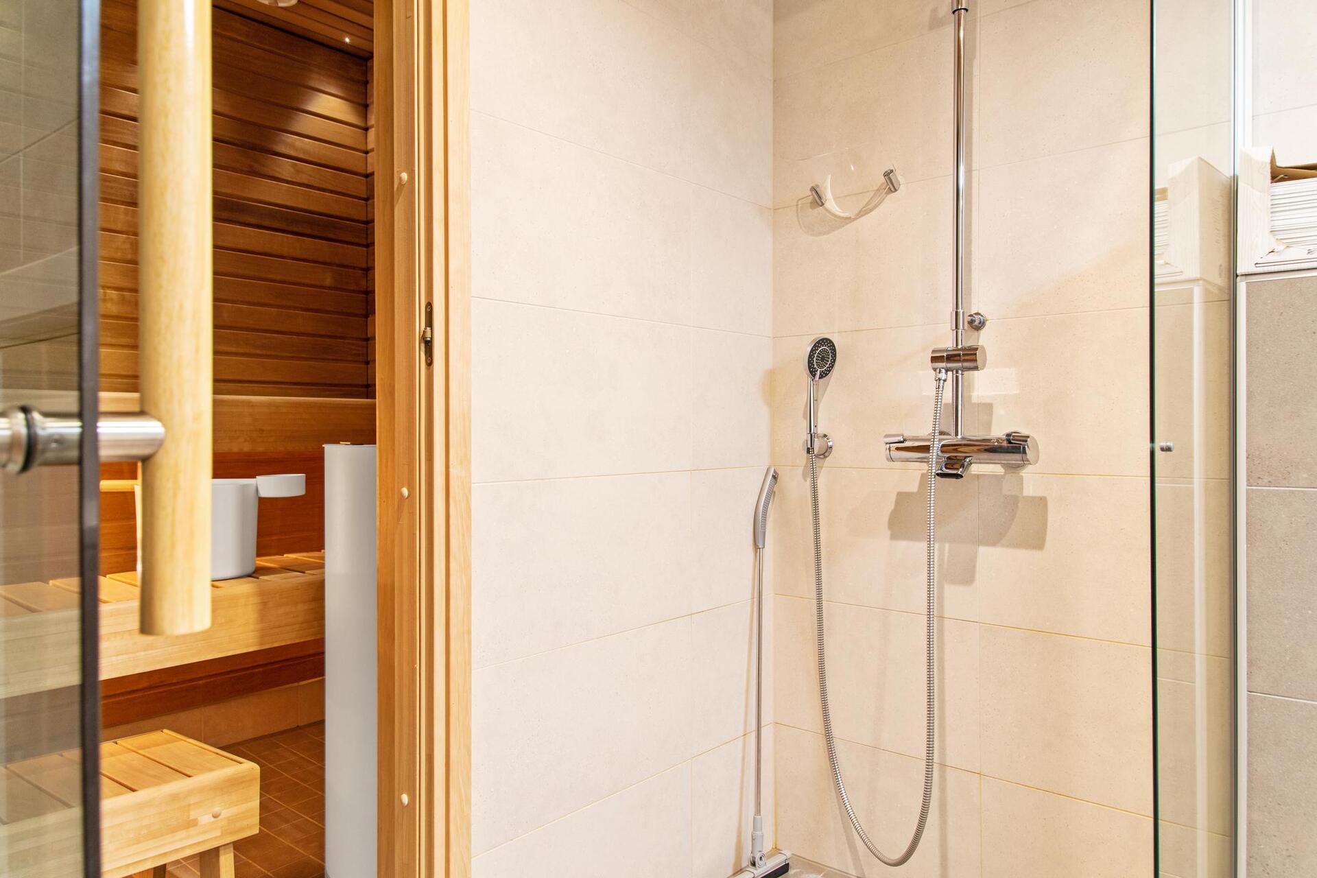 Elegant Alpine Escape - Lapland Apartment 1001