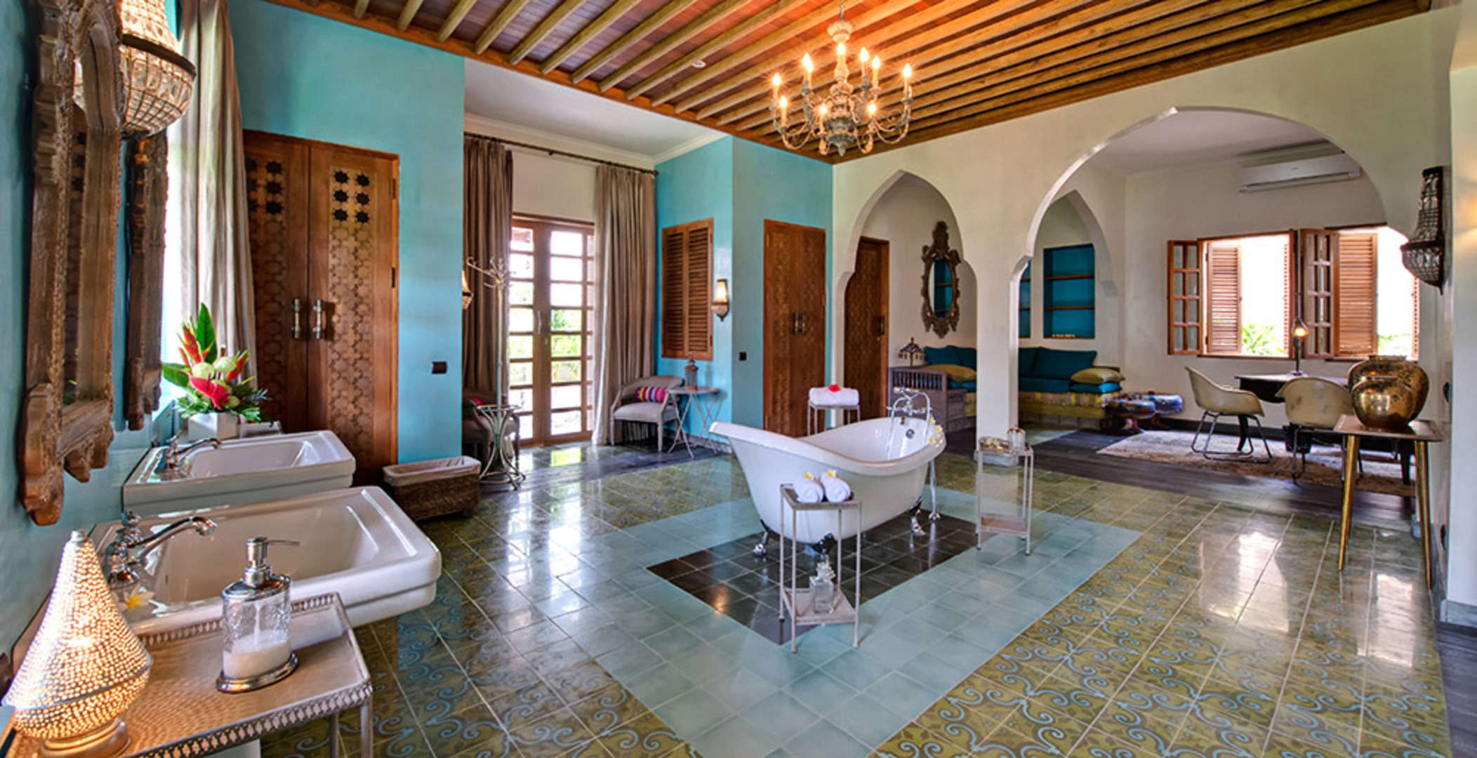 Luxury 4 Bedroom Villa with Private Pool, Bali Villa 2131