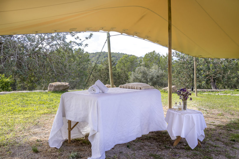 5 Star Villa Cel Blau – Luxurious Rural Hideaway