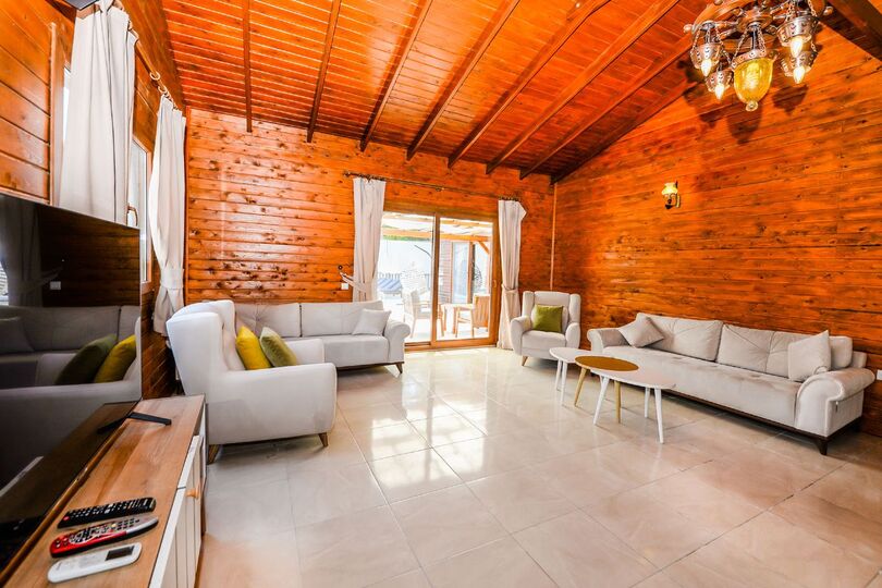 Exclusive Villa with Breathtaking Views, Islamlar Villa 1070