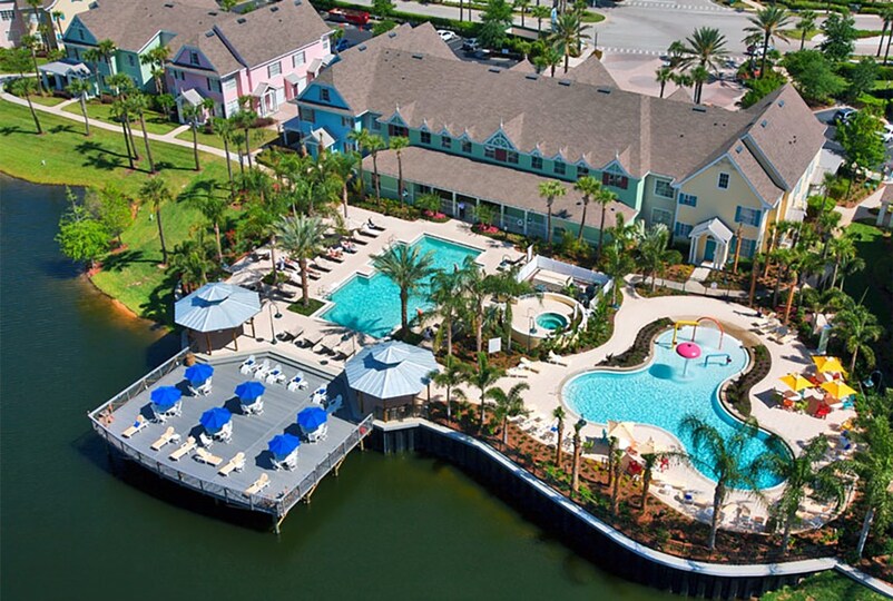 Luxury Condo with Fantastic Pool on Runaway Beach Club, Florida Condo 5979